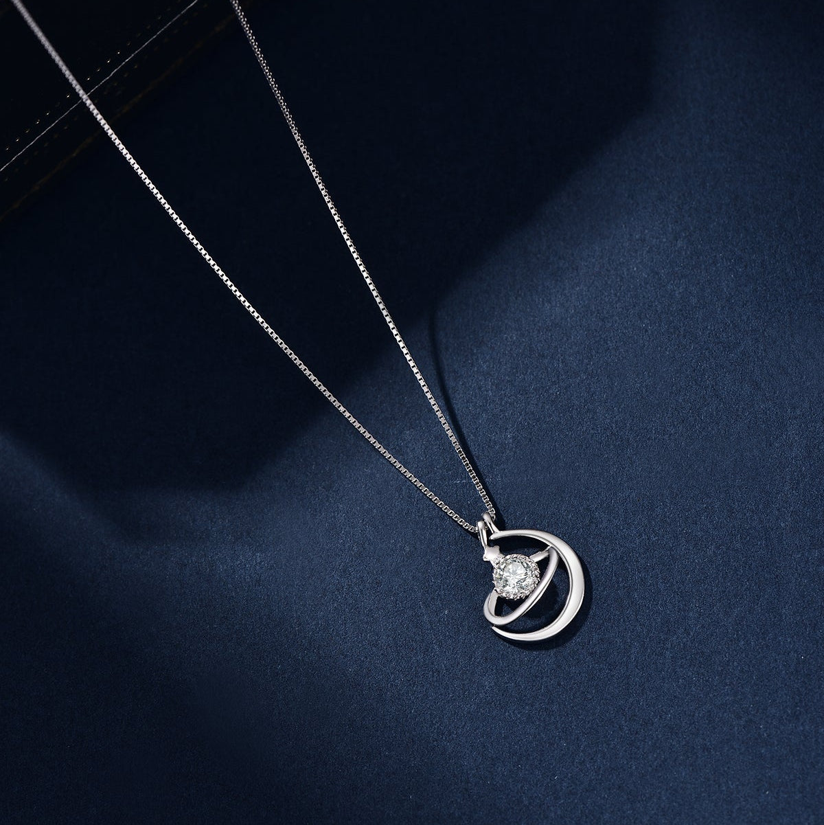 Starshine Moissanite Pendant Necklace in S925 Sterling Silver